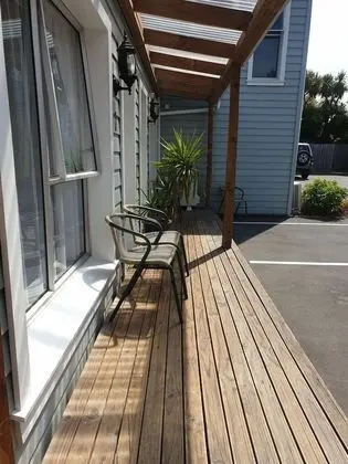 Executive Stüdyo, Sigara İçilmez (Studio )