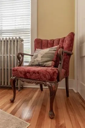 The Babe Ruth Room, 1 King Bed - Adults Only
