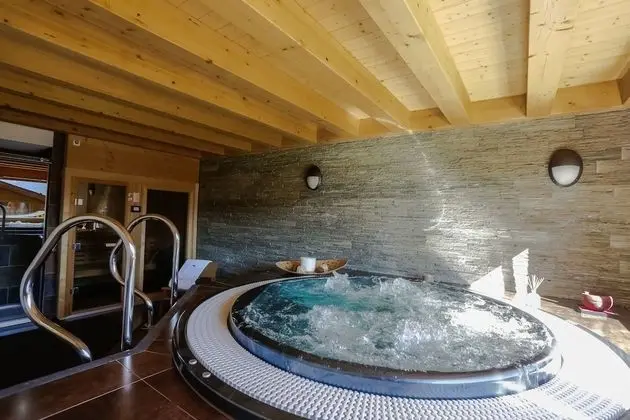 Dağ Evi, 5 Yatak Odası (Vieux Bisse)
