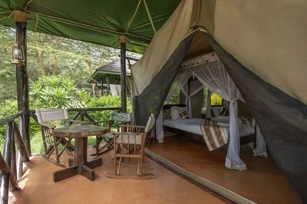 Tek Büyük Yataklı Oda, Göl Manzaralı