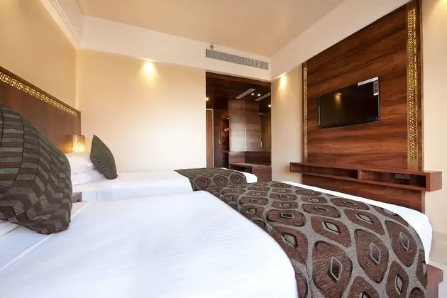 Deluxe Tek Büyük veya İki Ayrı Yataklı Oda