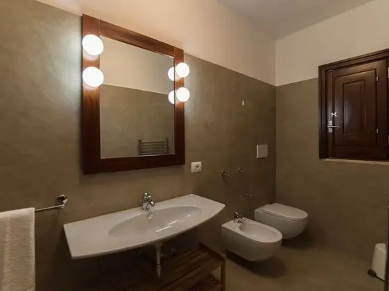 Deluxe Tek Büyük Yataklı Oda, Plaj Manzaralı (Turchese)