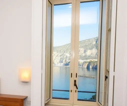 Classic Tek Büyük Yataklı Oda, Deniz Manzaralı