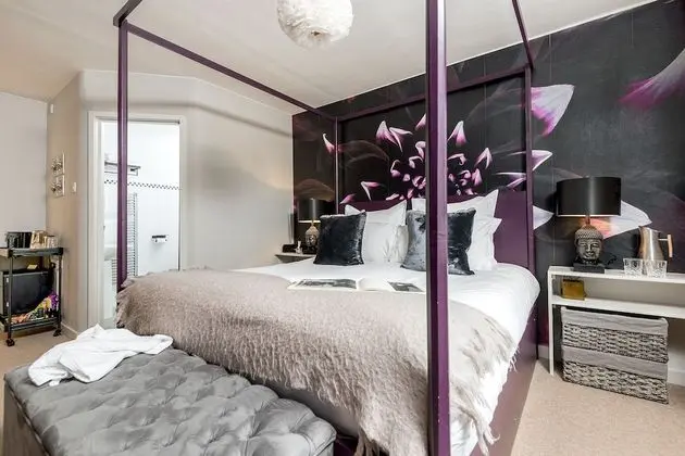 Luxury Tek Büyük Yataklı Oda, Banyolu/Duşlu (The Set)