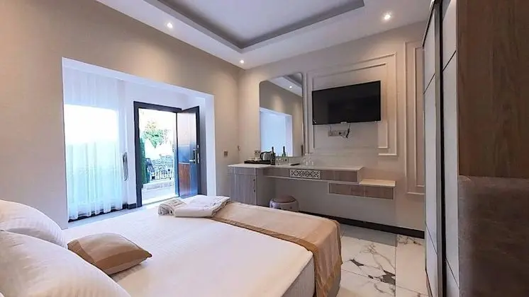 Luxury Family Oda