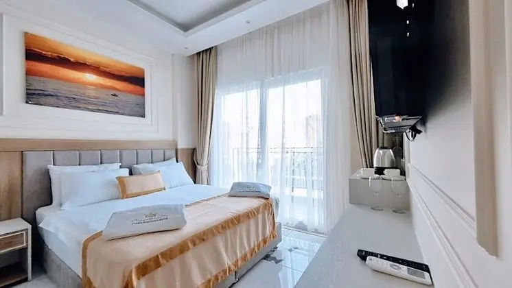 Standard Luxury Oda