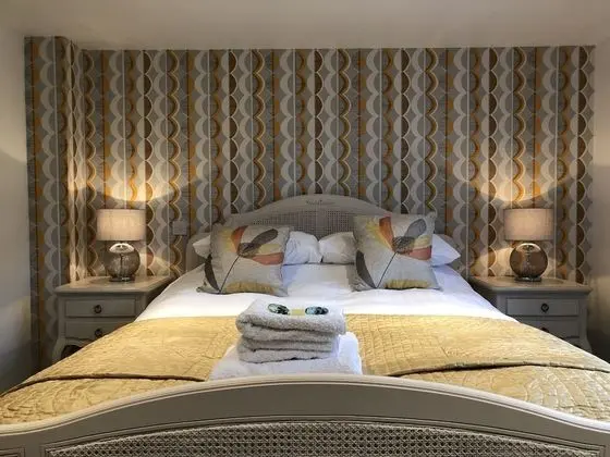 Tek Büyük Yataklı Oda (Room 2)