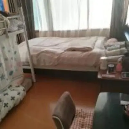 Ortak Ranzalı Oda, Sadece kadınlar için