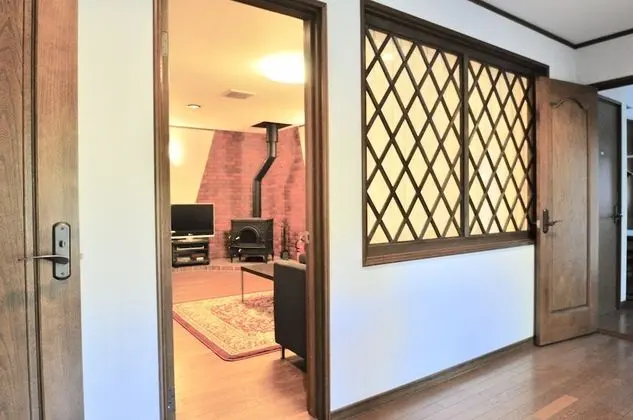 Apart Daire, 6 Yatak Odası