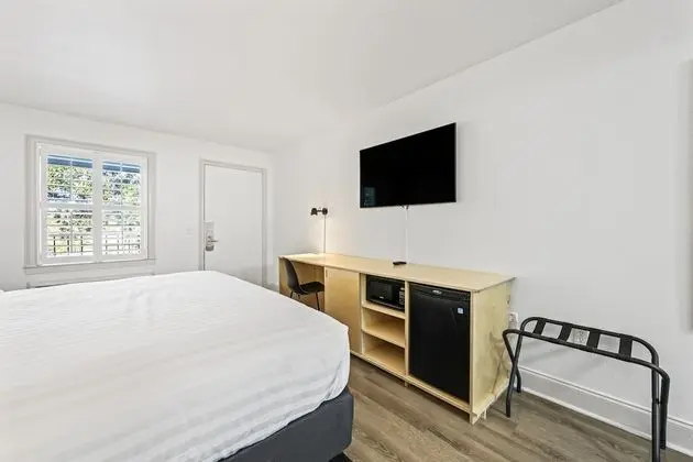 Oda, 1 En Büyük (King) Boy Yatak, Sigara İçilmez (Pet Friendly)