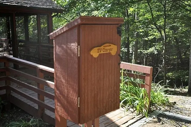 Ev, Birden Çok Yatak (Creekview Cabin)