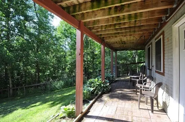 Ev, Birden Çok Yatak (Creekview Cabin)