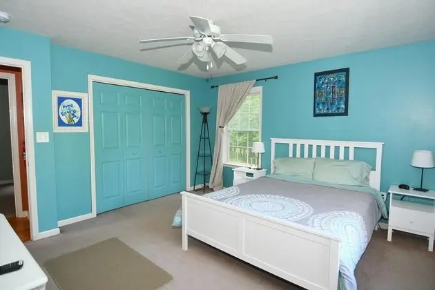 Ev, Birden Çok Yatak (Creekview Cabin)