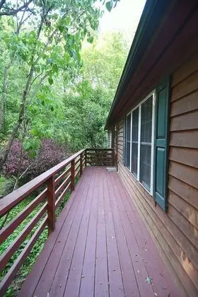 Ev, Birden Çok Yatak (Creekview Cabin)