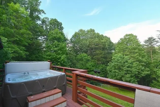 Ev, Birden Çok Yatak (Creekview Cabin)