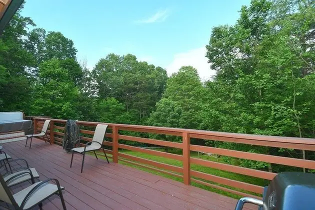 Ev, Birden Çok Yatak (Creekview Cabin)