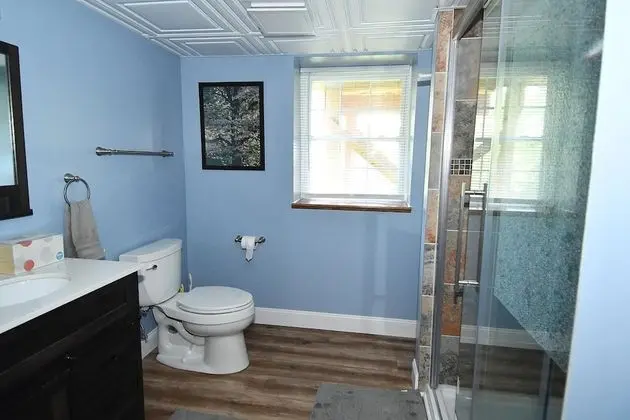 Ev, Birden Çok Yatak (Creekview Cabin)