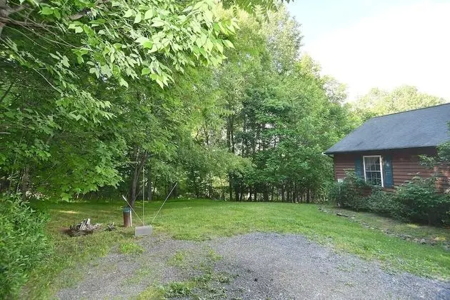 Ev, Birden Çok Yatak (Creekview Cabin)