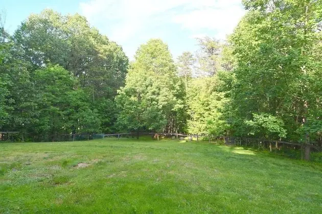 Ev, Birden Çok Yatak (Creekview Cabin)