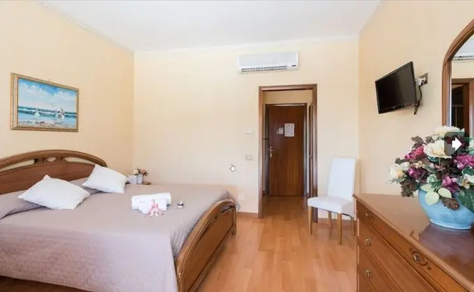 Dört Kişilik Oda