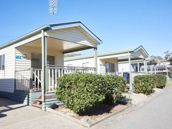 Basic Kulübe, 1 Yatak Odası, Küçük Mutfak, Göl Manzaralı