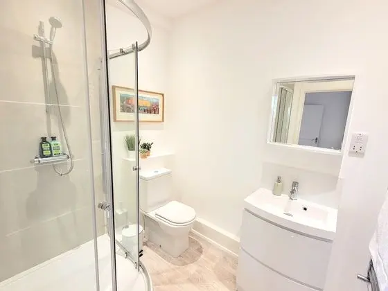 Standard Apart Daire, Engellilere Uygun, Banyolu/Duşlu (Limekiln)