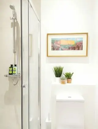Standard Apart Daire, Engellilere Uygun, Banyolu/Duşlu (Limekiln)