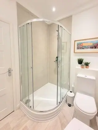 Standard Apart Daire, Engellilere Uygun, Banyolu/Duşlu (Limekiln)