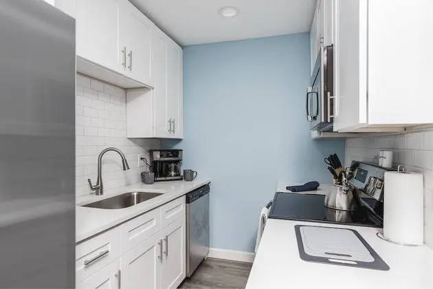 Ev (Crescent House of Sarasota)