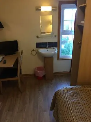 Basic Tek Kişilik Oda, 1 Tek Kişilik Yatak, Ortak Banyo