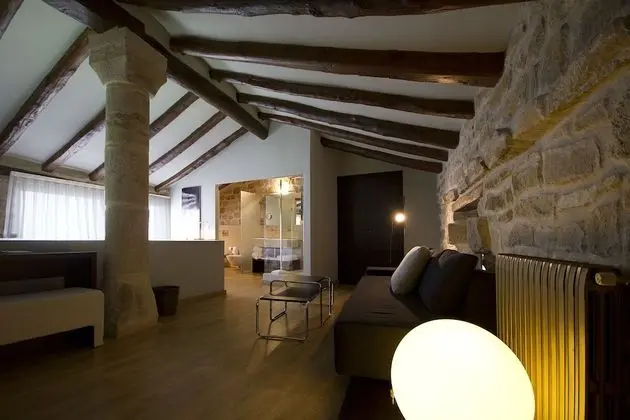 Süit, Dağ Manzaralı (Picual)