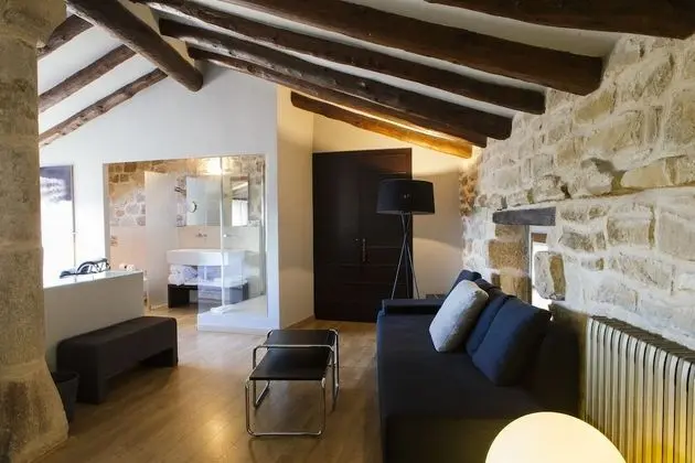 Süit, Dağ Manzaralı (Picual)