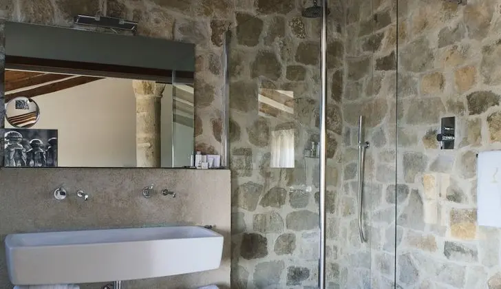 Süit, Dağ Manzaralı (Picual)