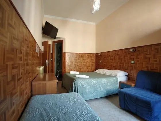 Tek Büyük Yataklı Oda, Özel Banyo