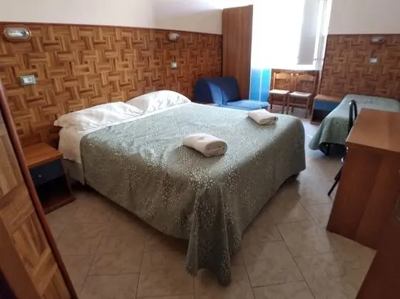 Tek Büyük Yataklı Oda, Özel Banyo