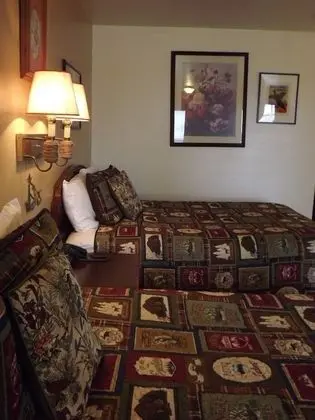Oda, 2 Büyük (Queen) Boy Yatak, Tepe Manzaralı, Zemin Kat