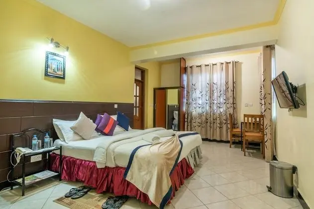 Deluxe Tek Büyük veya İki Ayrı Yataklı Oda