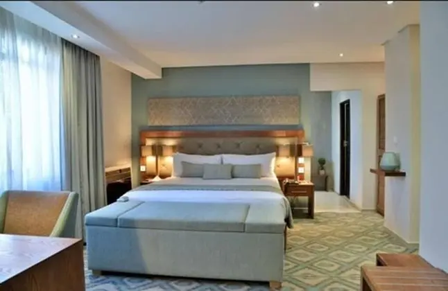 Süit, 1 Büyük (Queen) Boy Yatak, Nehir Manzaralı