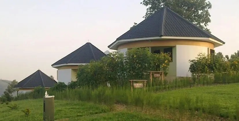 Executive Kır Evi, Bahçeli