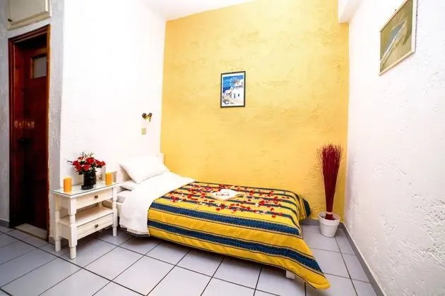 Romantic Apart Daire (Semi-basement)