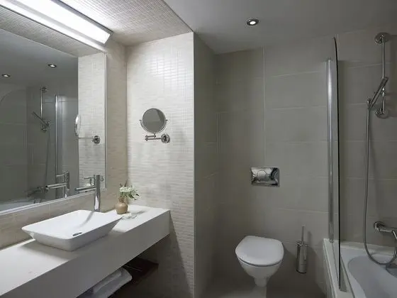 Deluxe Tek Büyük Yataklı Oda, Bahçe Manzaralı