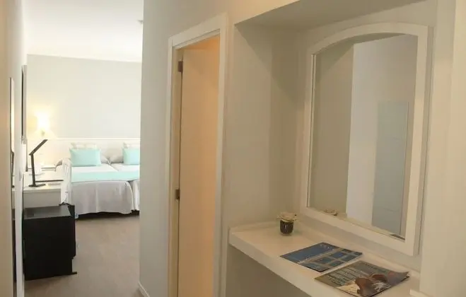 Deluxe Tek Büyük veya İki Ayrı Yataklı Oda
