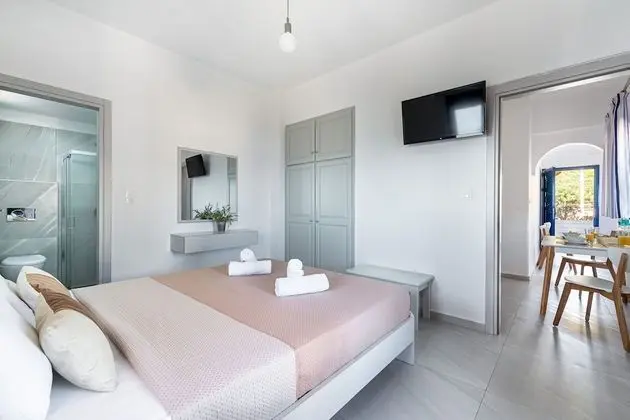 Apartment - First Floor (Renovated)