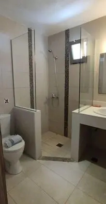 Family Oda, Bahçe Manzaralı