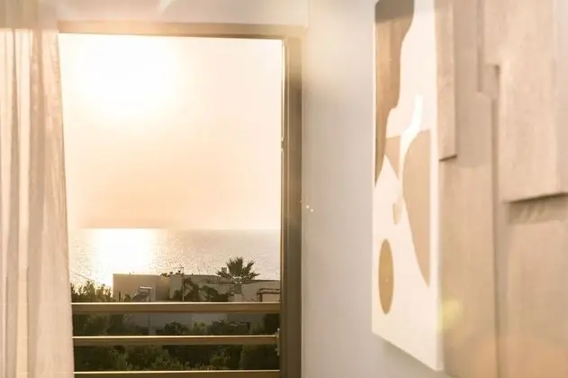 Tek Büyük veya İki Ayrı Yataklı Oda, Deniz Manzaralı