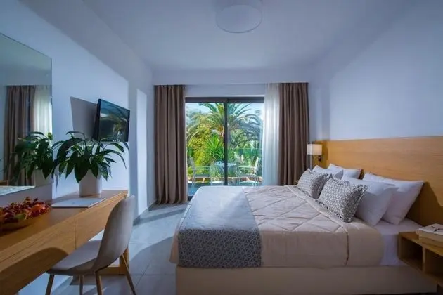 Deluxe Tek Büyük Yataklı Oda, Balkon