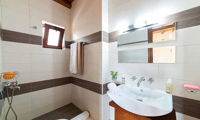 Villa, 5 Yatak Odası, Kişiye Özel Havuzlu, Deniz Manzaralı