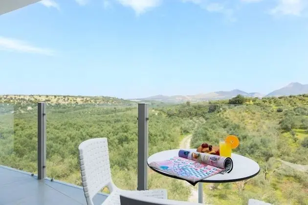 Villa, 4 Yatak Odası, Kişiye Özel Havuzlu (Chara)