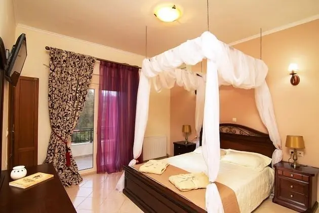Villa, 4 Yatak Odası, Kişiye Özel Havuzlu (Eva)