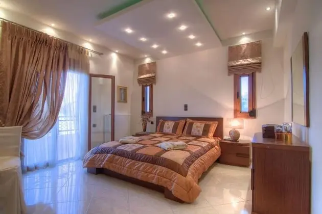 Villa, 6 Yatak Odası, Kişiye Özel Havuzlu (Dimitrios)